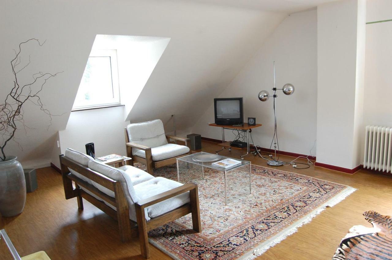 Modern Comfort Inn Kreuzau Экстерьер фото